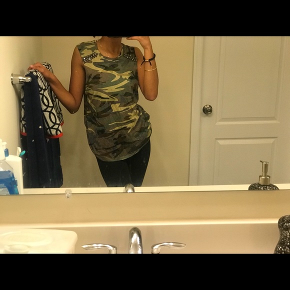 CAMO JEWELED SHIRT - Picture 2 of 3